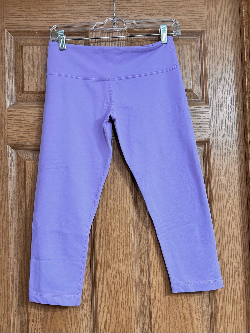 lululemon athletica Lavender Cropped Active Leggings